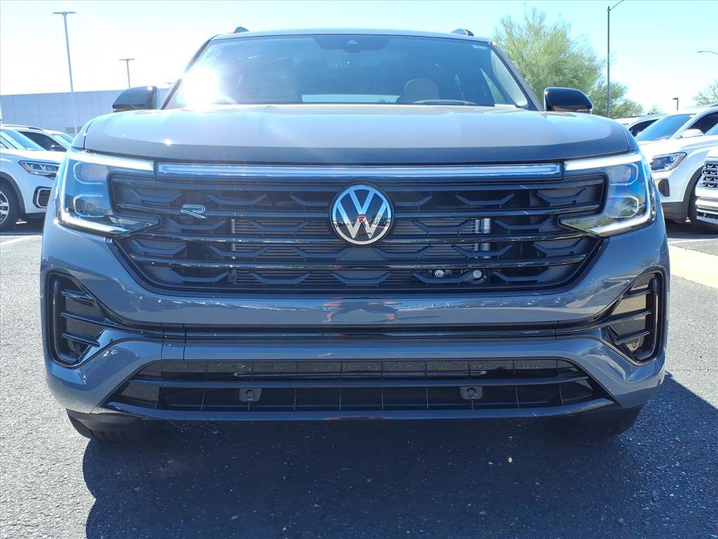 New 2026 Volkswagen Atlas Cross Sport SEL R-Line image 2