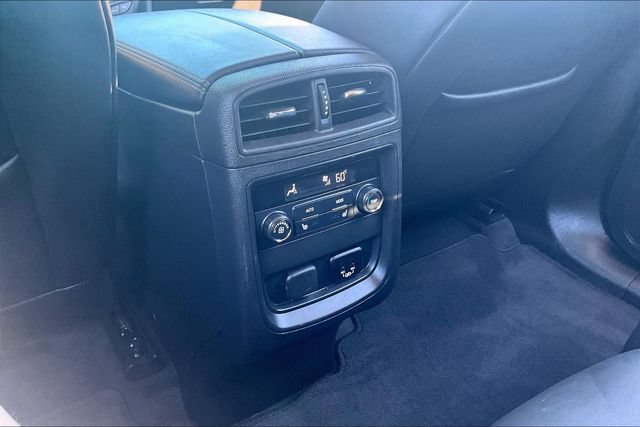 Used 2017 Buick Envision Essence FWD image 10