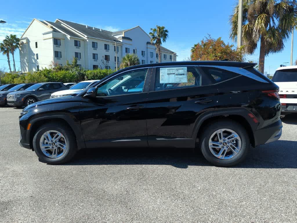 New 2026 Hyundai Tucson SE FWD image 2