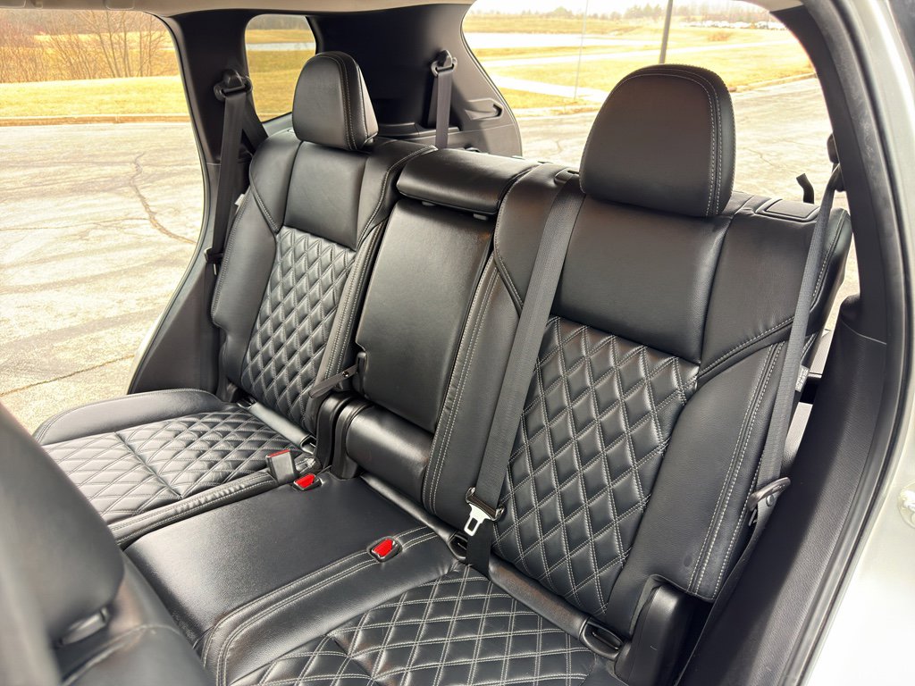 Used 2022 Mitsubishi Outlander SEL AWD/4WD image 34