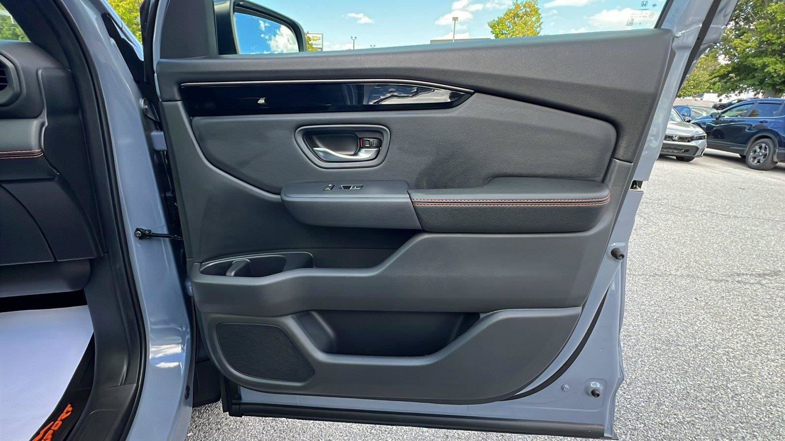 New 2026 Honda Pilot TrailSport image 12