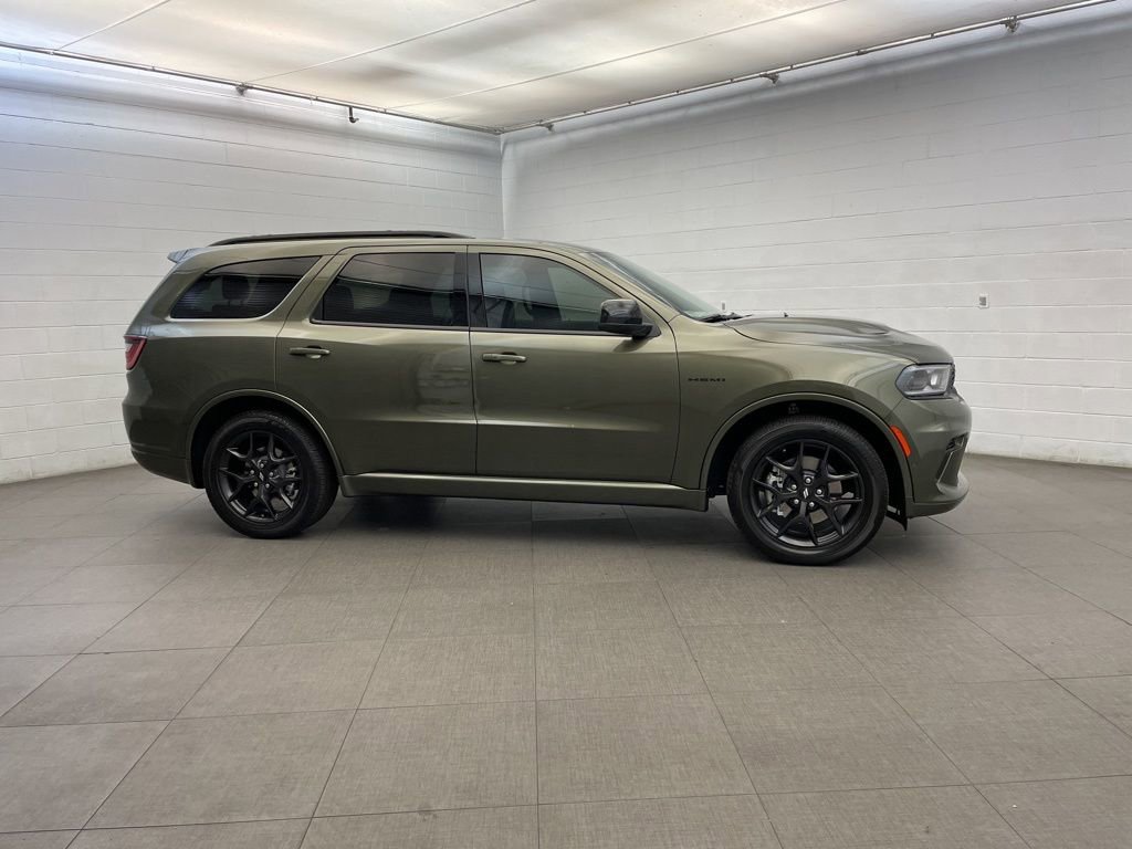 New 2026 Dodge Durango GT image 2