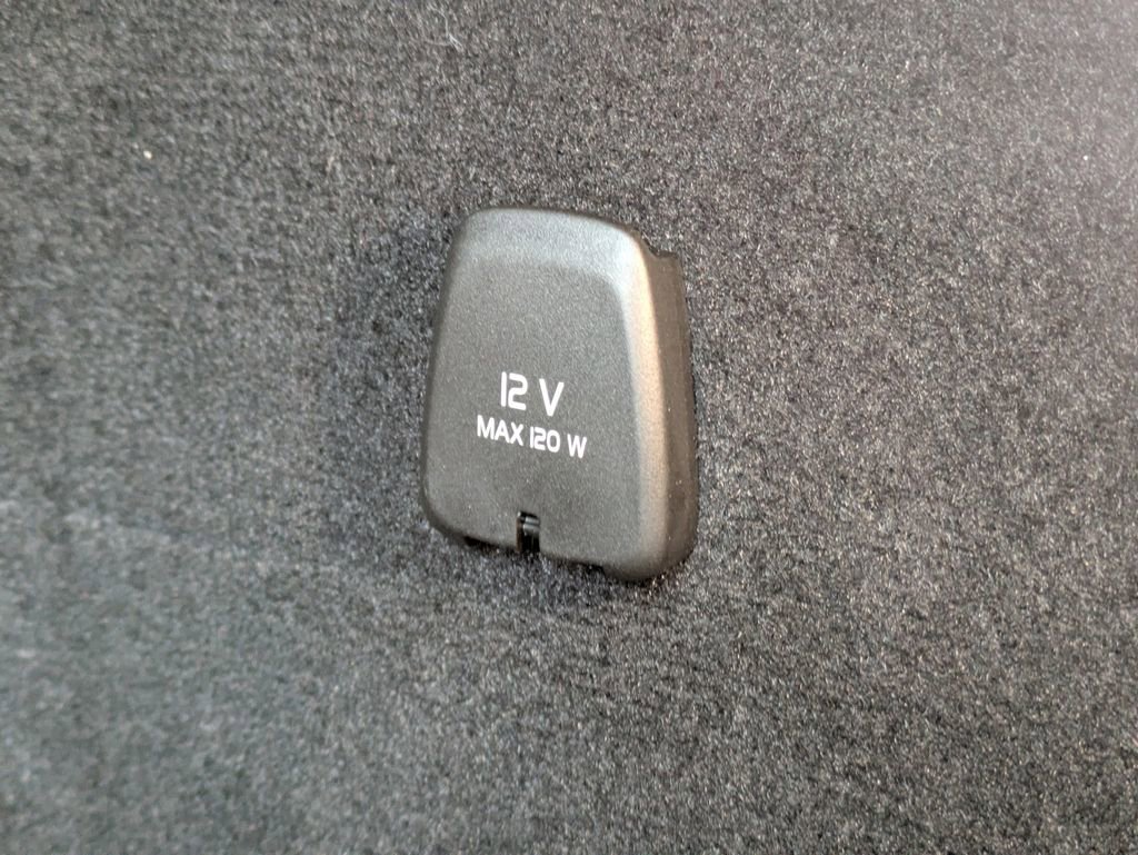 Certified 2025 Volvo EX90 Ultra w/ Protection Package Premier image 14