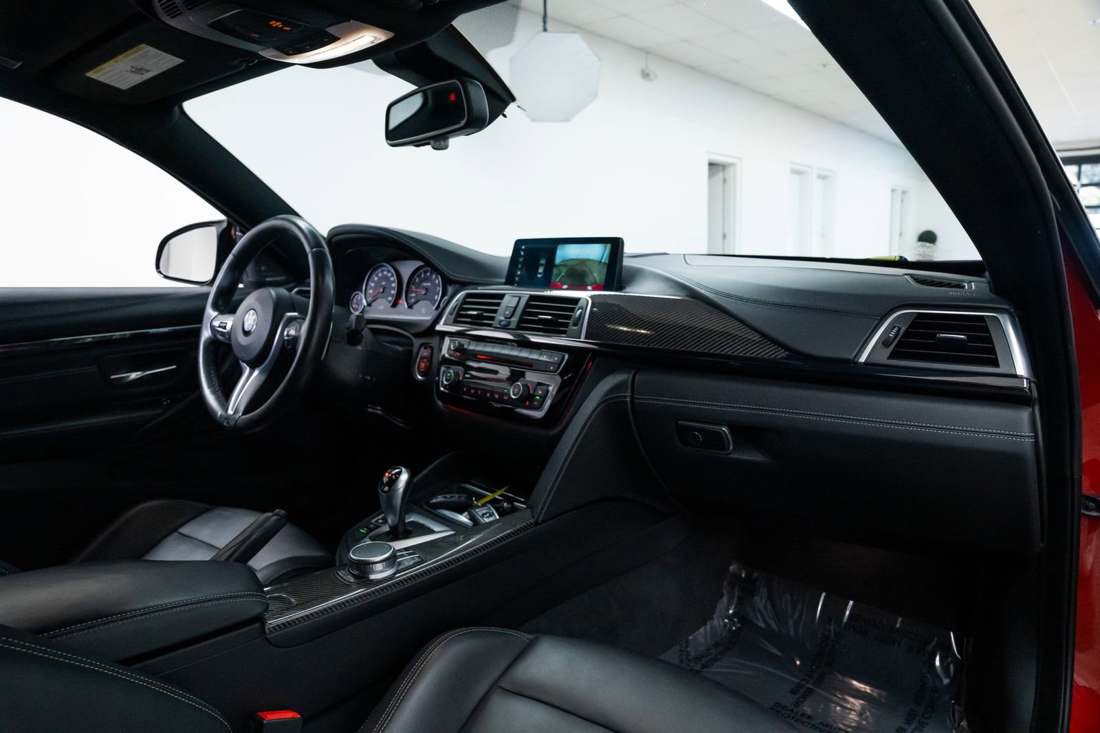 Used 2020 BMW M4 Coupe image 25