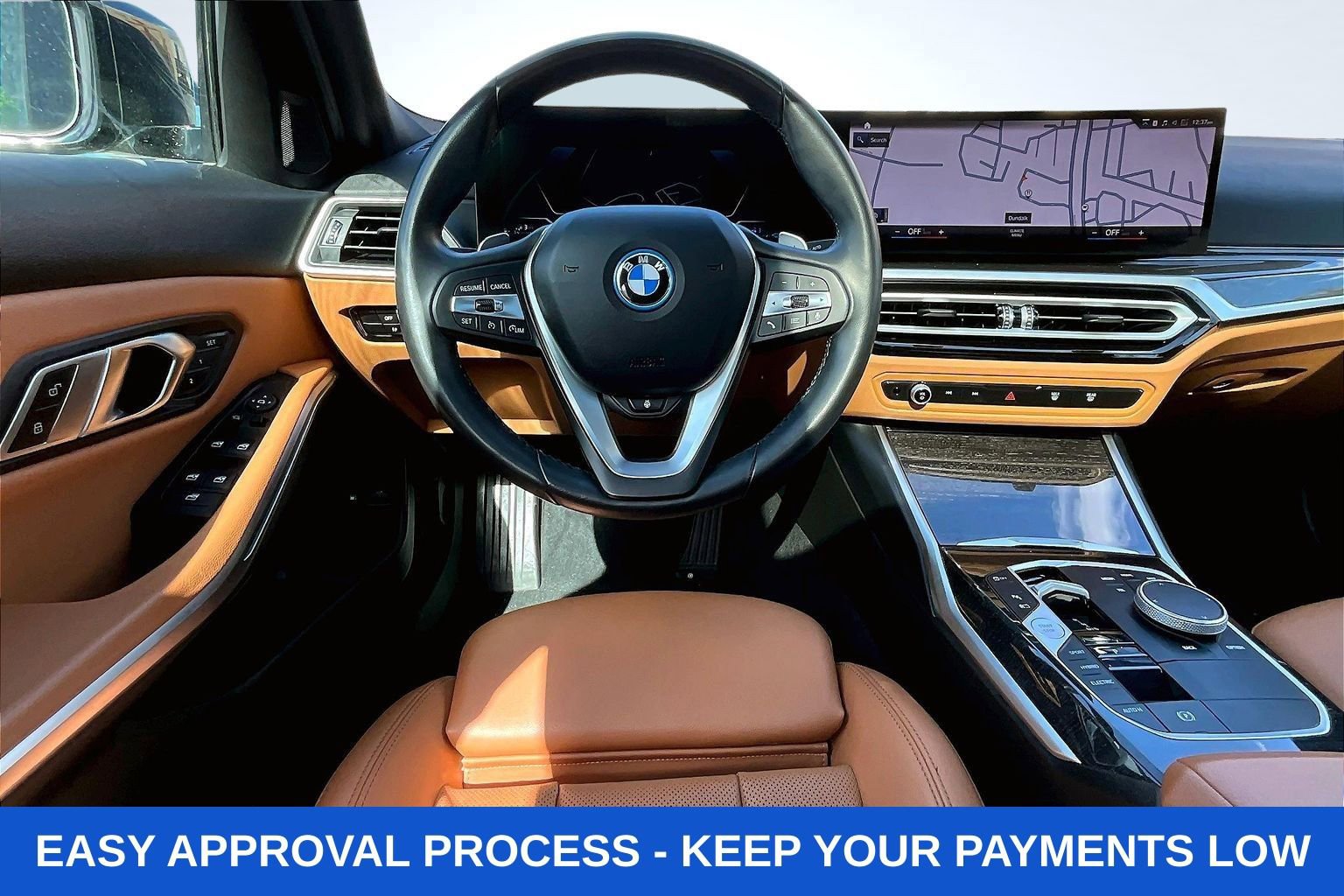 Used 2023 BMW 330e xDrive w/ Driving Assistance Package AWD/4WD image 11