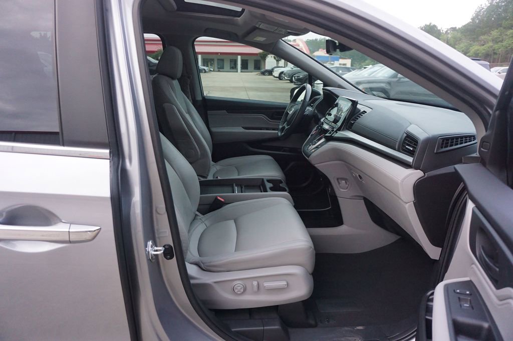 Used 2023 Honda Odyssey EX-L image 18