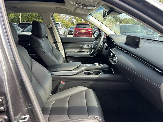 Used 2022 Genesis GV70 2.5T w/ Select Package image 34