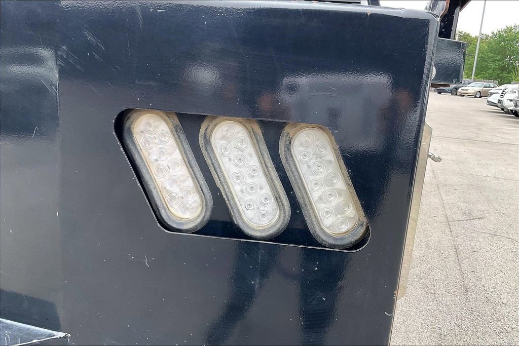 Used 2018 Chevrolet Silverado 3500 W/T AWD/4WD image 39