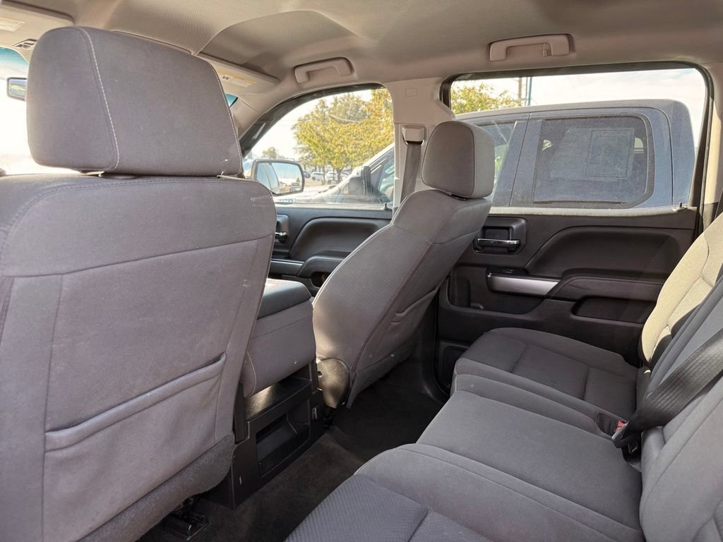 Used 2018 Chevrolet Silverado 1500 LT AWD/4WD image 16