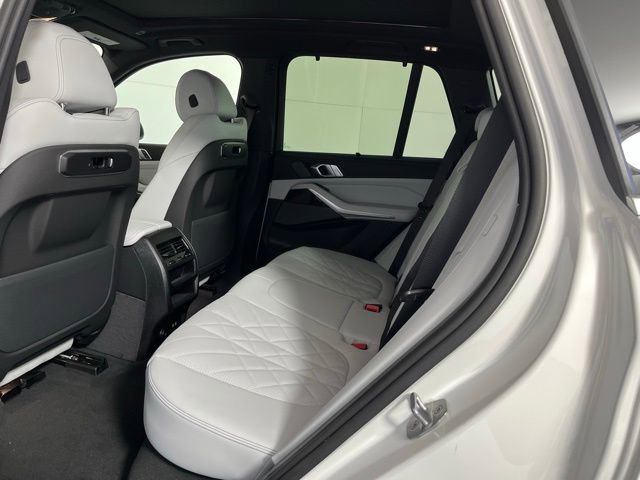 New 2026 BMW X5 xDrive50e AWD/4WD image 14