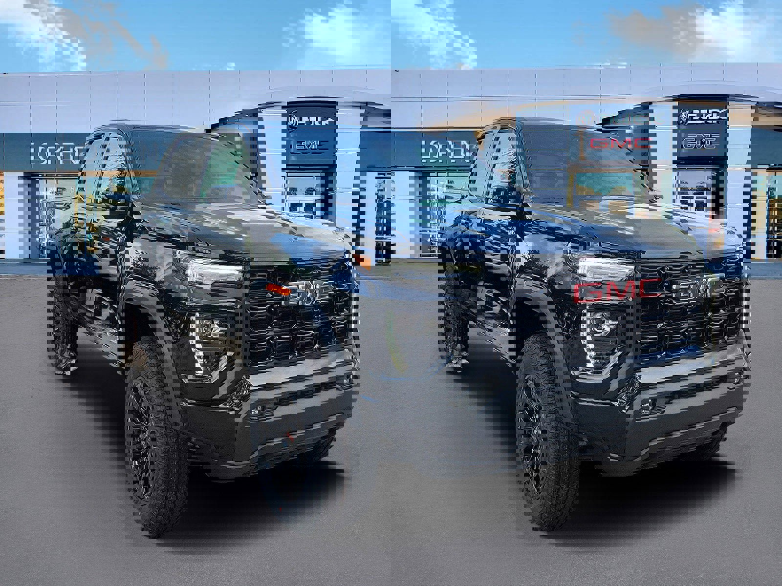 New 2026 GMC Canyon Elevation w/ Convenience Package image 3