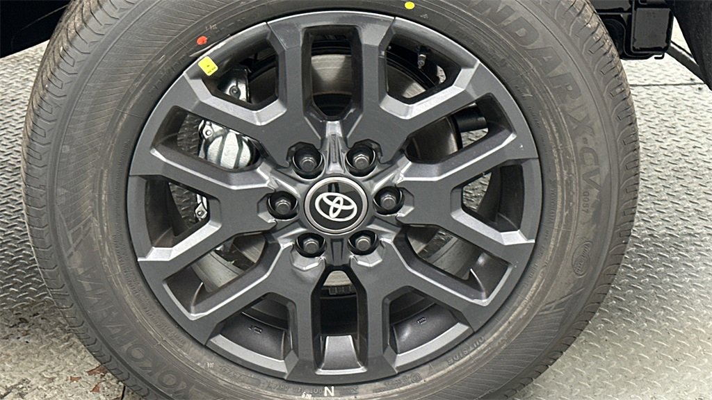 New 2025 Toyota Tundra Platinum image 21