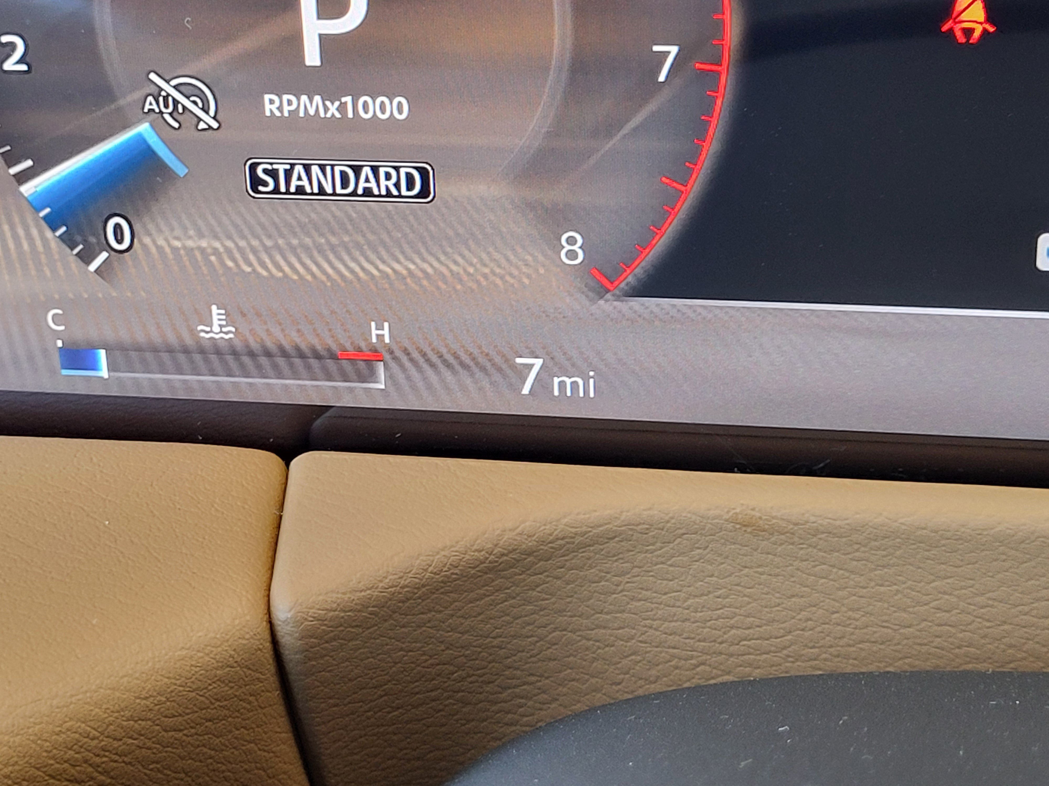 New 2026 Nissan Armada SL AWD/4WD image 13