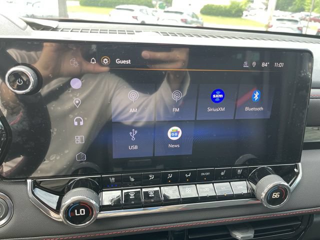 New 2026 Chevrolet Colorado Z71 w/ Technology Package AWD/4WD image 16