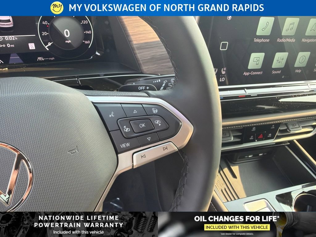 New 2026 Volkswagen Atlas SEL Premium R-Line AWD/4WD image 13