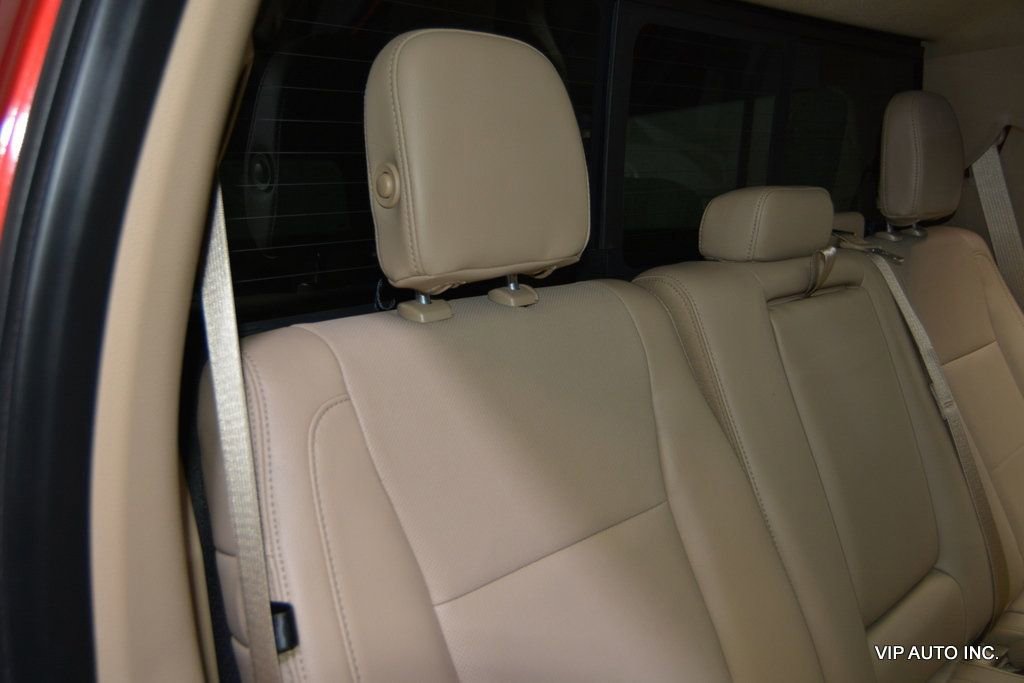 Used 2015 Ford F150 Lariat w/ Equipment Group 502A Luxury AWD/4WD image 24