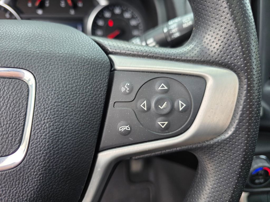 Used 2023 GMC Terrain SLE w/ Driver Convenience Package image 25