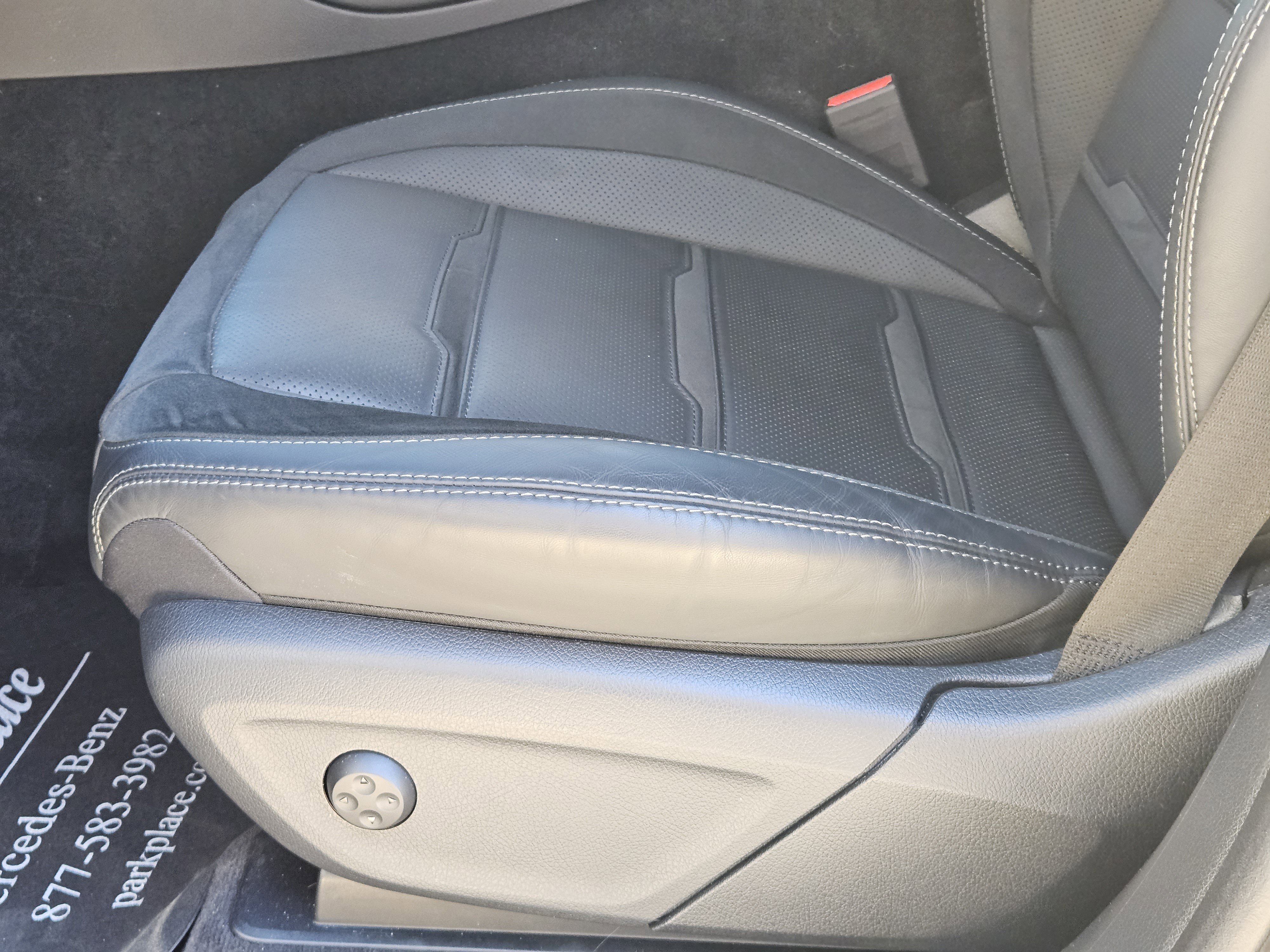 Certified 2025 Mercedes-Benz GLE 53 AMG 4MATIC image 26