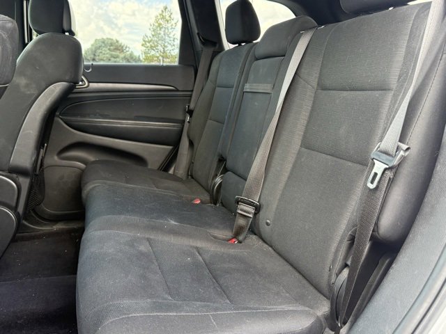 Used 2017 Jeep Grand Cherokee Laredo w/ Quick Order Package 23E image 21