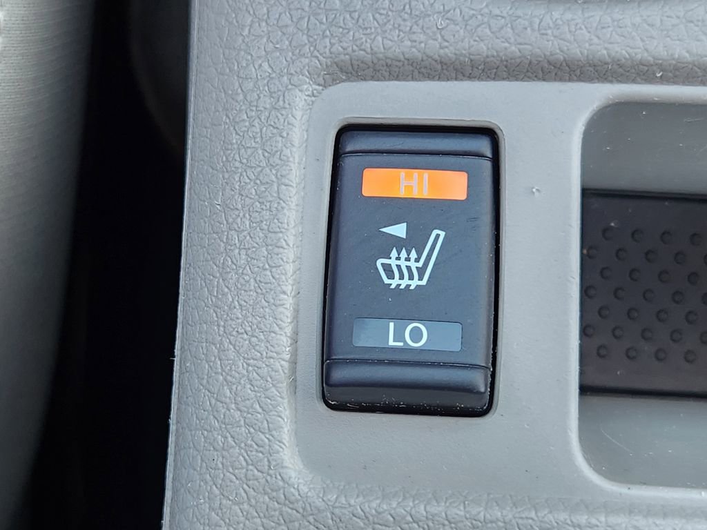 Used 2019 Nissan Rogue Sport SV w/ Technology Package image 24