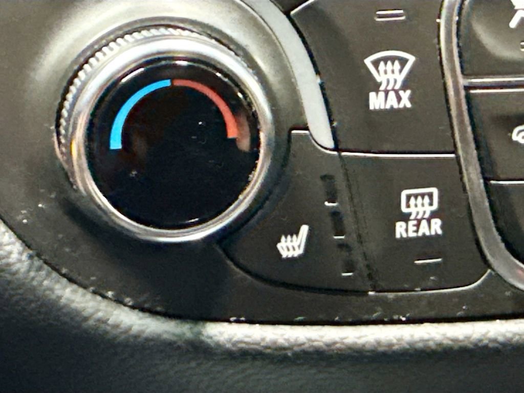 Certified 2024 Chevrolet Equinox LT w/ LPO, Floor Liner Package image 19