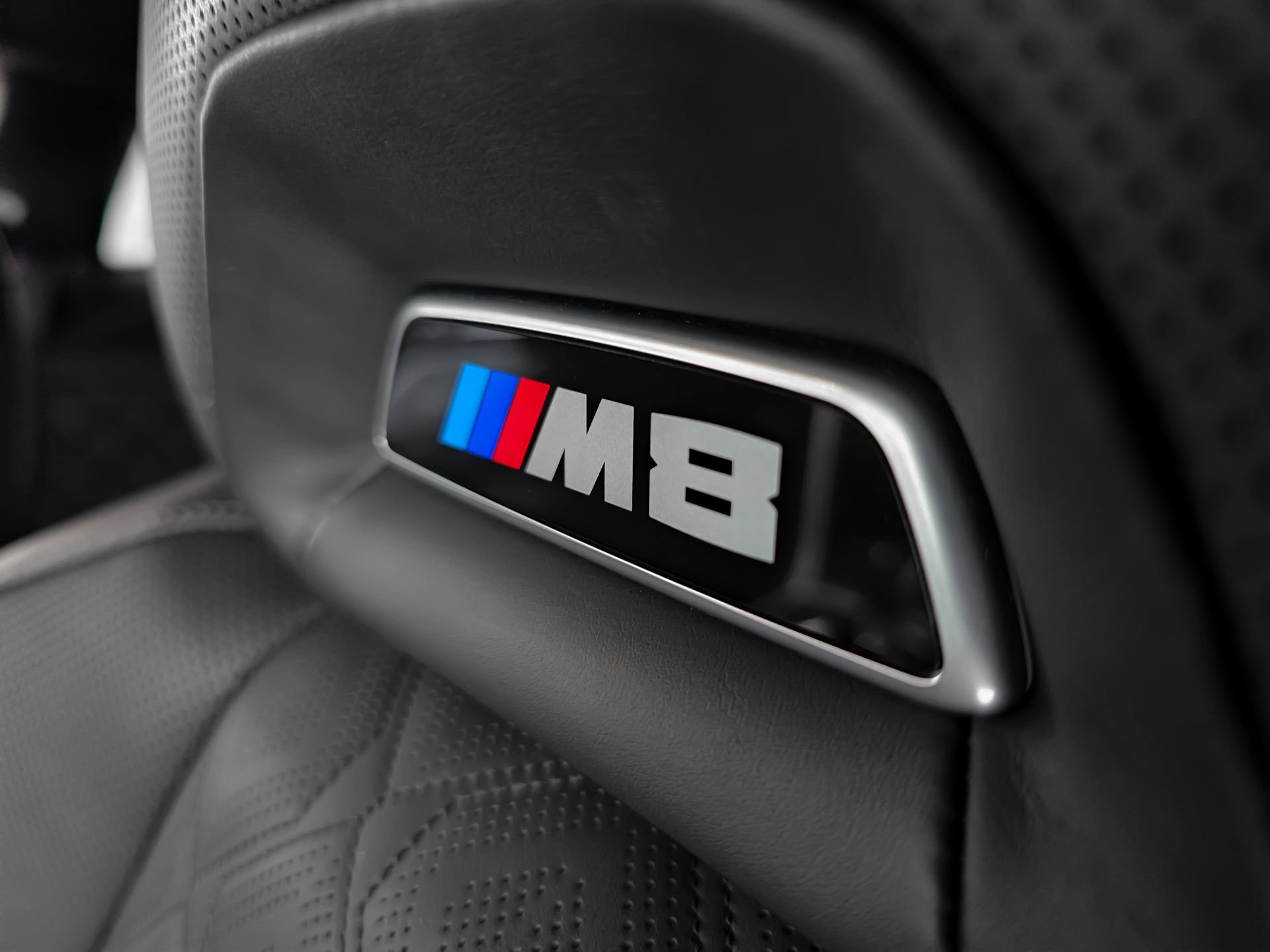 Used 2020 BMW M8 Competition w/ M Carbon Exterior Package AWD/4WD image 23