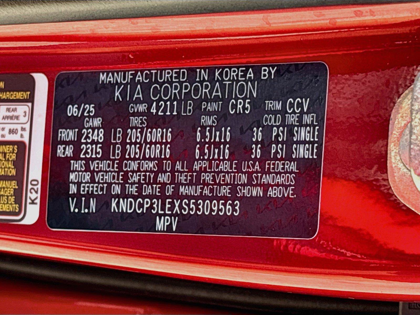Used 2025 Kia Niro LX FWD image 29