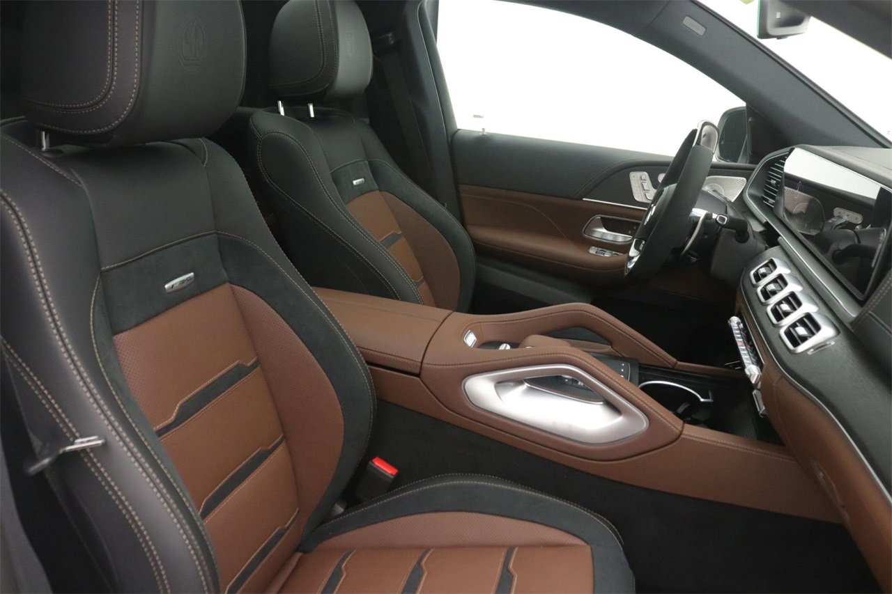 New 2026 Mercedes-Benz GLE 53 AMG 4MATIC Coupe image 9