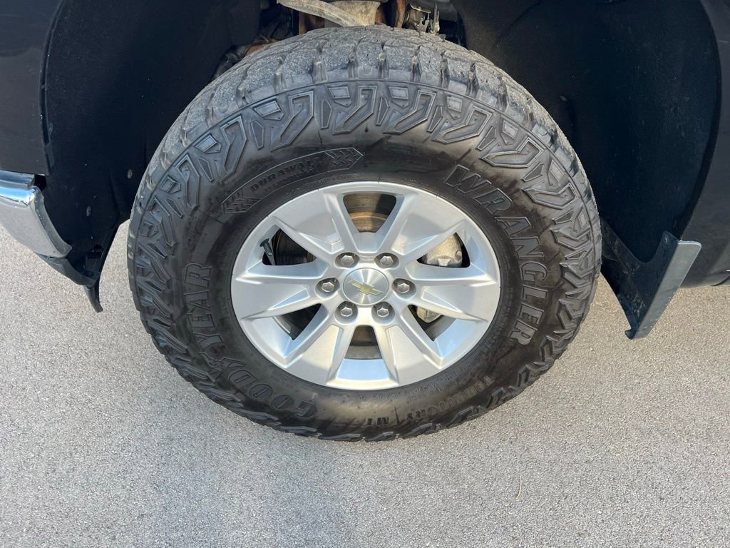 Used 2021 Chevrolet Silverado 1500 LT image 13