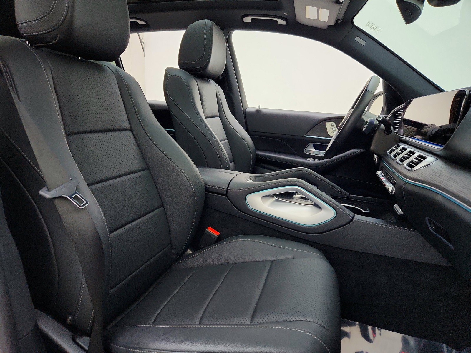 Certified 2026 Mercedes-Benz GLE 350 4MATIC image 25