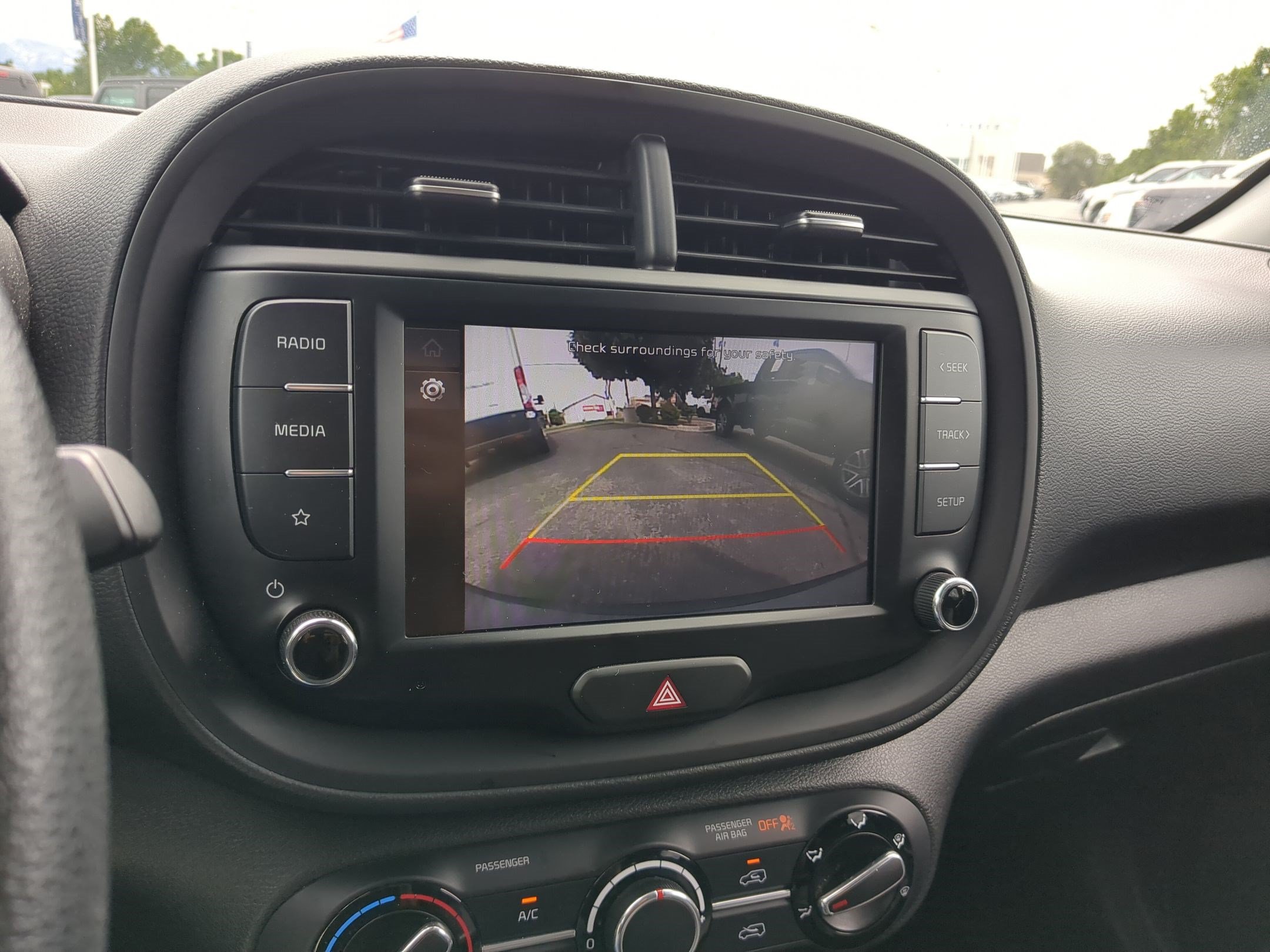 Used 2023 Kia Soul LX w/ Option Group 015 FWD image 24