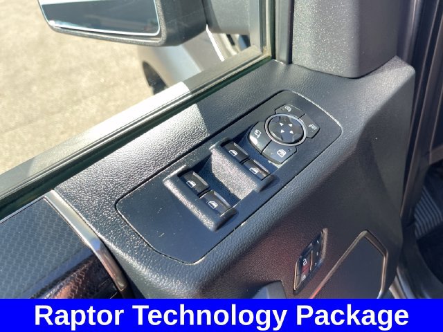 Used 2017 Ford F150 Raptor w/ Equipment Group 802A Luxury AWD/4WD image 11