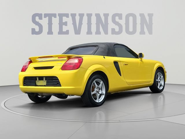 Used 2000 Toyota MR2 RWD image 5