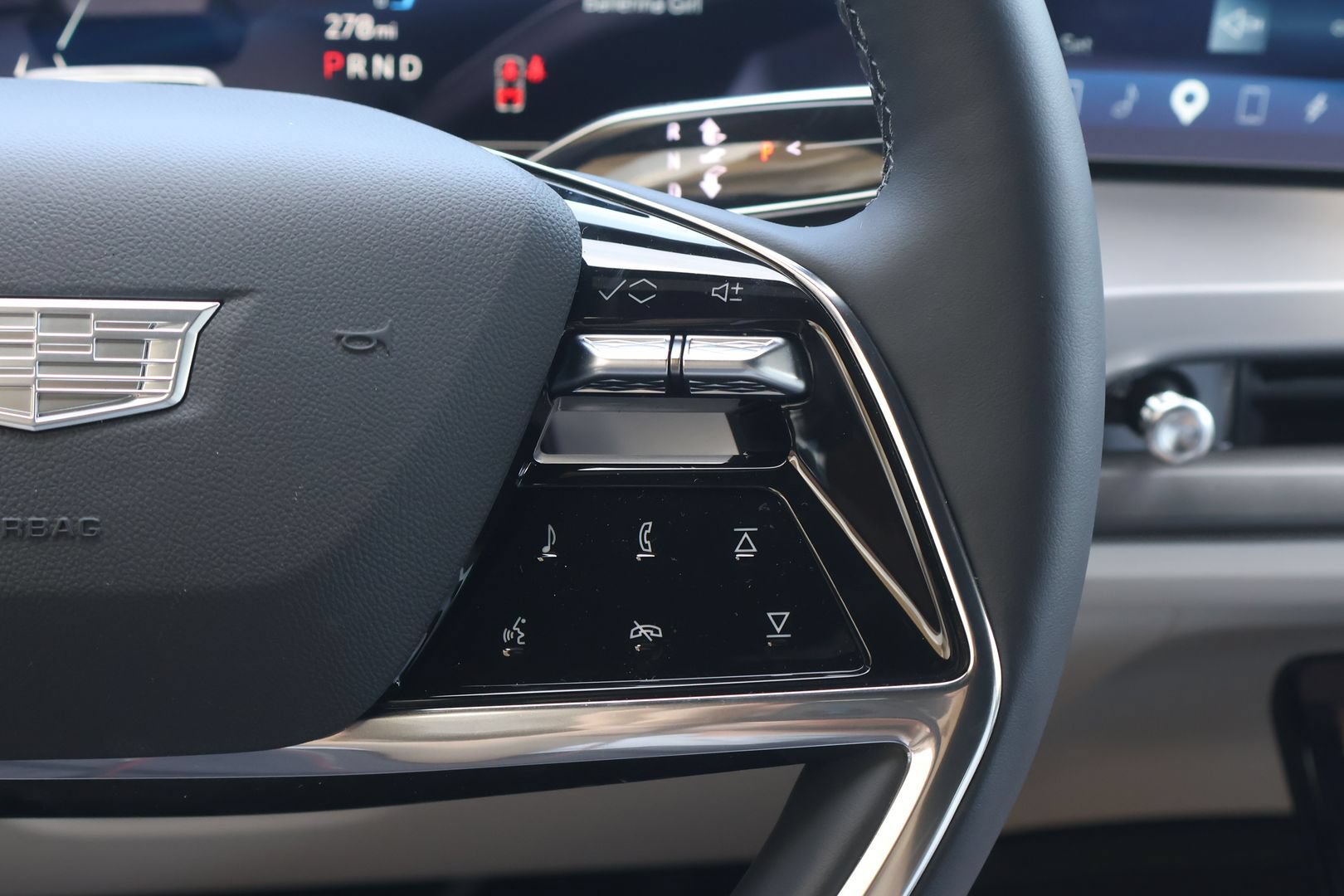 New 2026 Cadillac Vistiq Luxury AWD/4WD image 22