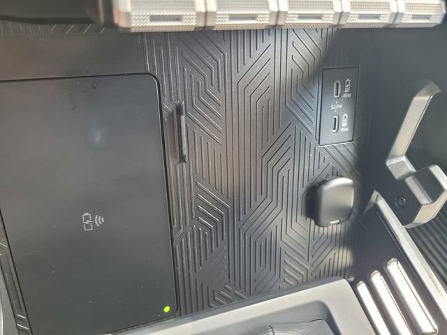 Used 2024 Toyota Tacoma SR5 w/ SR5 Upgrade Package image 24