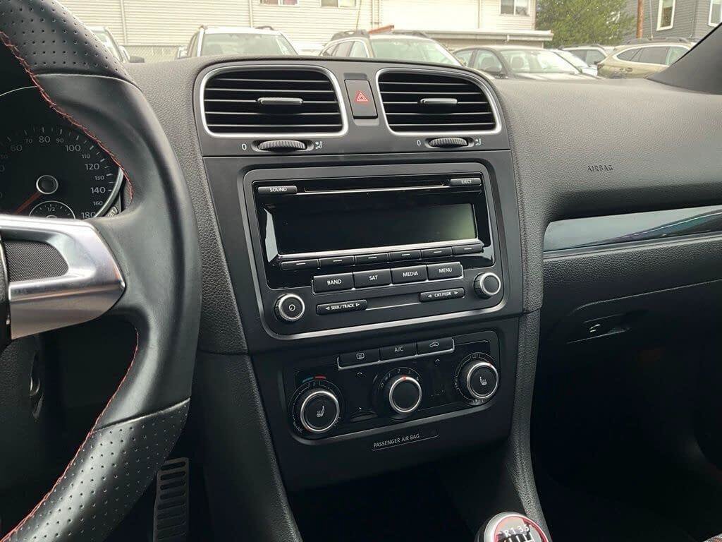 Used 2013 Volkswagen GTI 4-Door FWD image 16