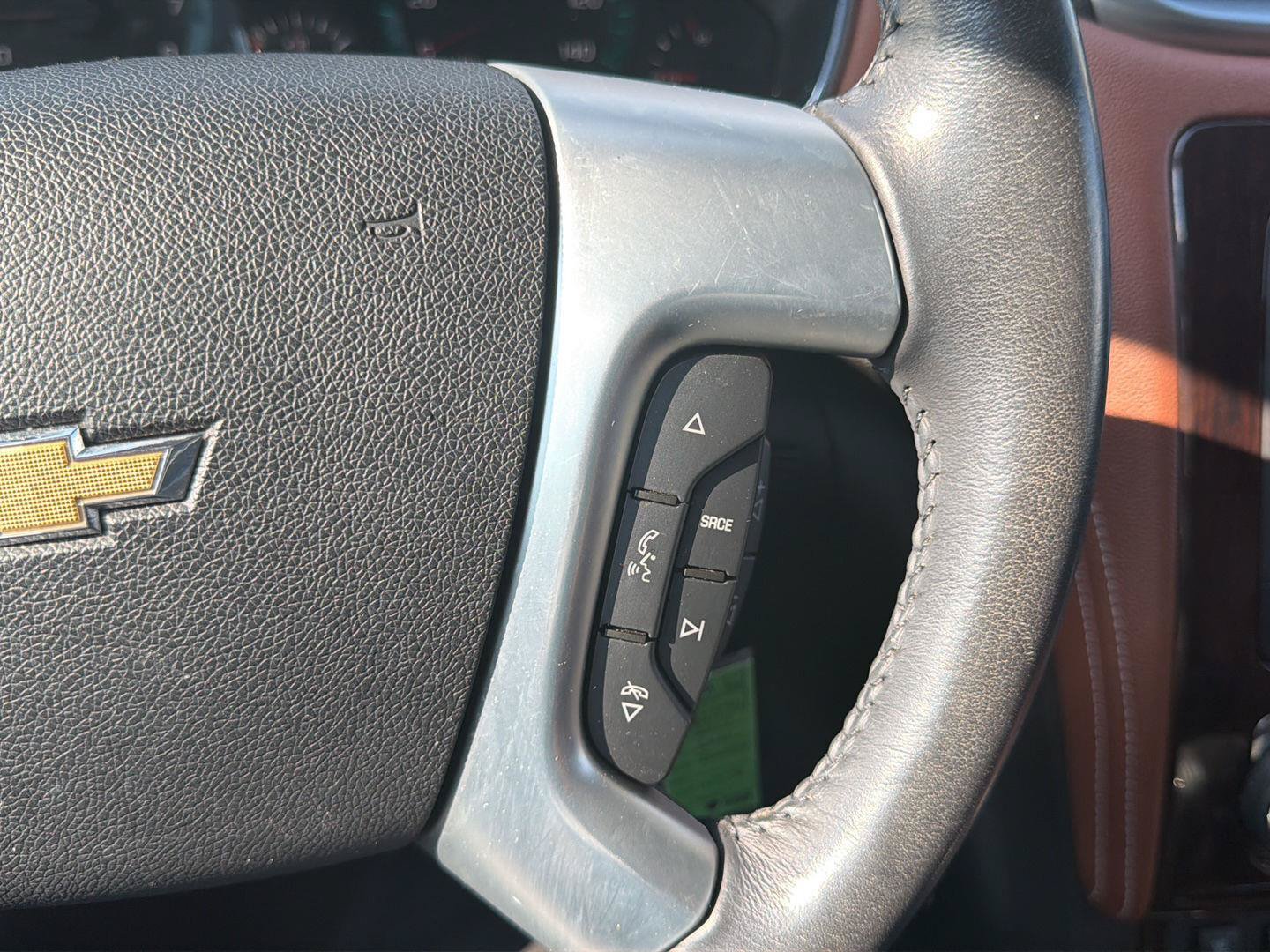 Used 2017 Chevrolet Traverse Premier FWD image 13