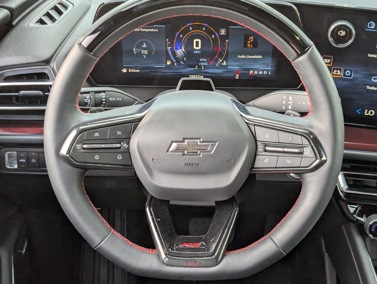 Used 2026 Chevrolet Traverse RS w/ LPO, Floor Liner Package FWD image 11