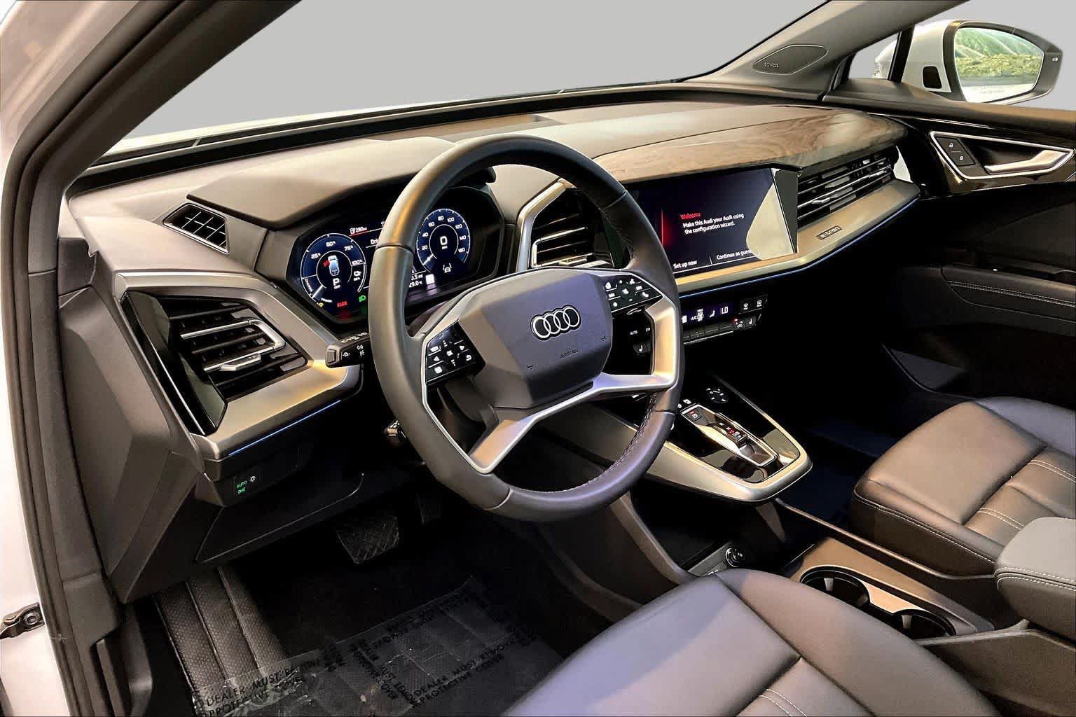 Certified 2025 Audi Q4 e-tron Premium Plus w/ Premium Plus AWD/4WD image 17