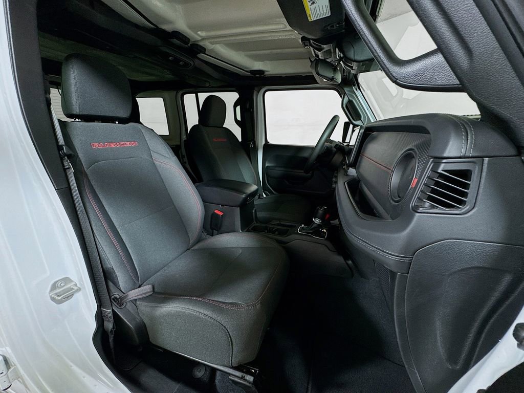Used 2024 Jeep Wrangler Unlimited Rubicon image 24