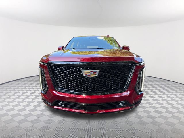 Used 2025 Cadillac Escalade ESV Sport Platinum RWD image 2