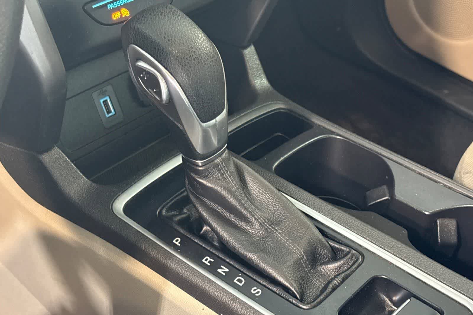 Used 2018 Ford Escape SE w/ Ford Safe & Smart Package FWD image 22
