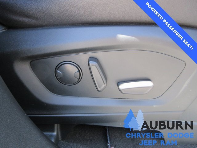 Used 2024 Ford Explorer Limited image 27