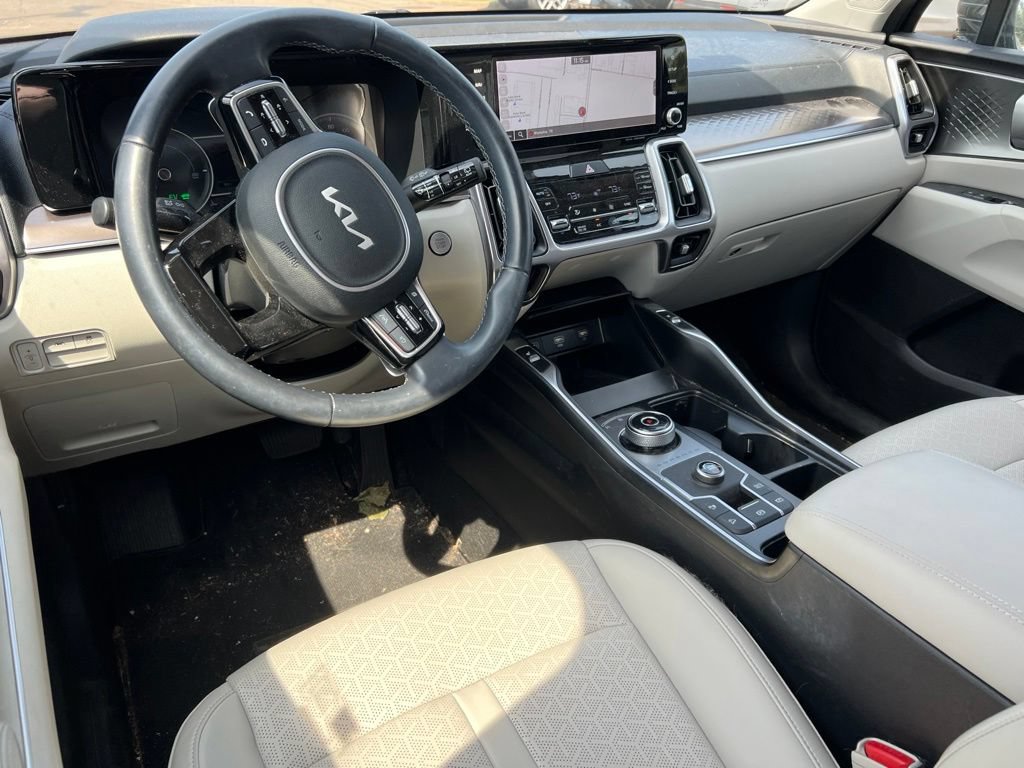 Used 2022 Kia Sorento S FWD image 5