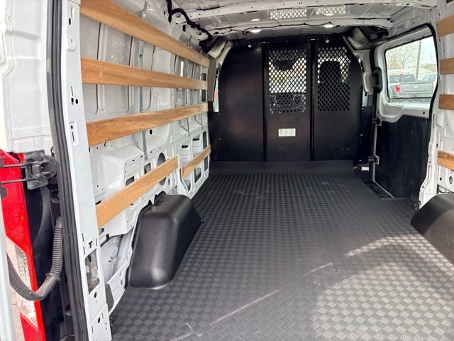 Used 2024 Ford Transit 250 Low Roof AWD w/ Exterior Upgrade Package image 17