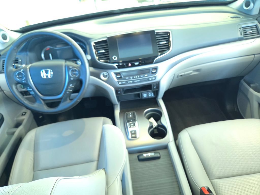 Certified 2023 Honda Ridgeline RTL image 32