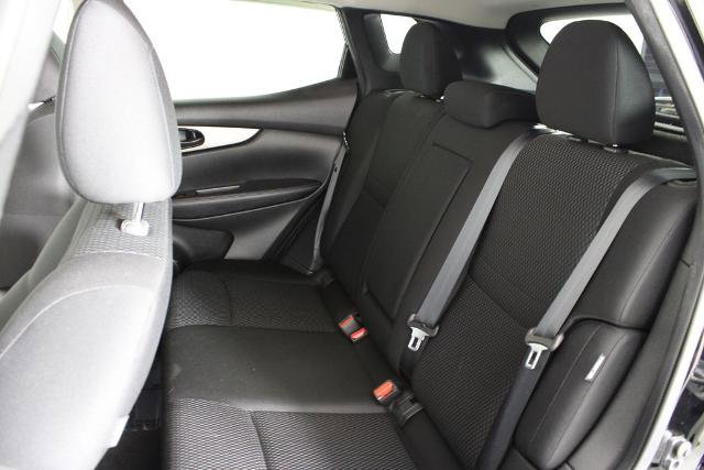 Certified 2020 Nissan Rogue Sport S image 19