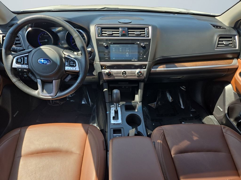 Used 2017 Subaru Outback 3.6R Touring w/ Popular Package #5A image 10