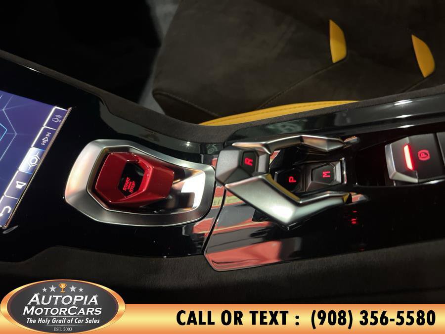 Used 2024 Lamborghini Huracan Tecnica image 38