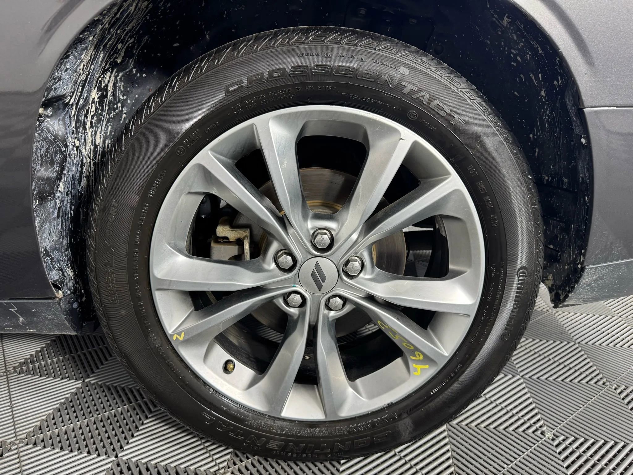 Used 2021 Dodge Challenger SXT image 39